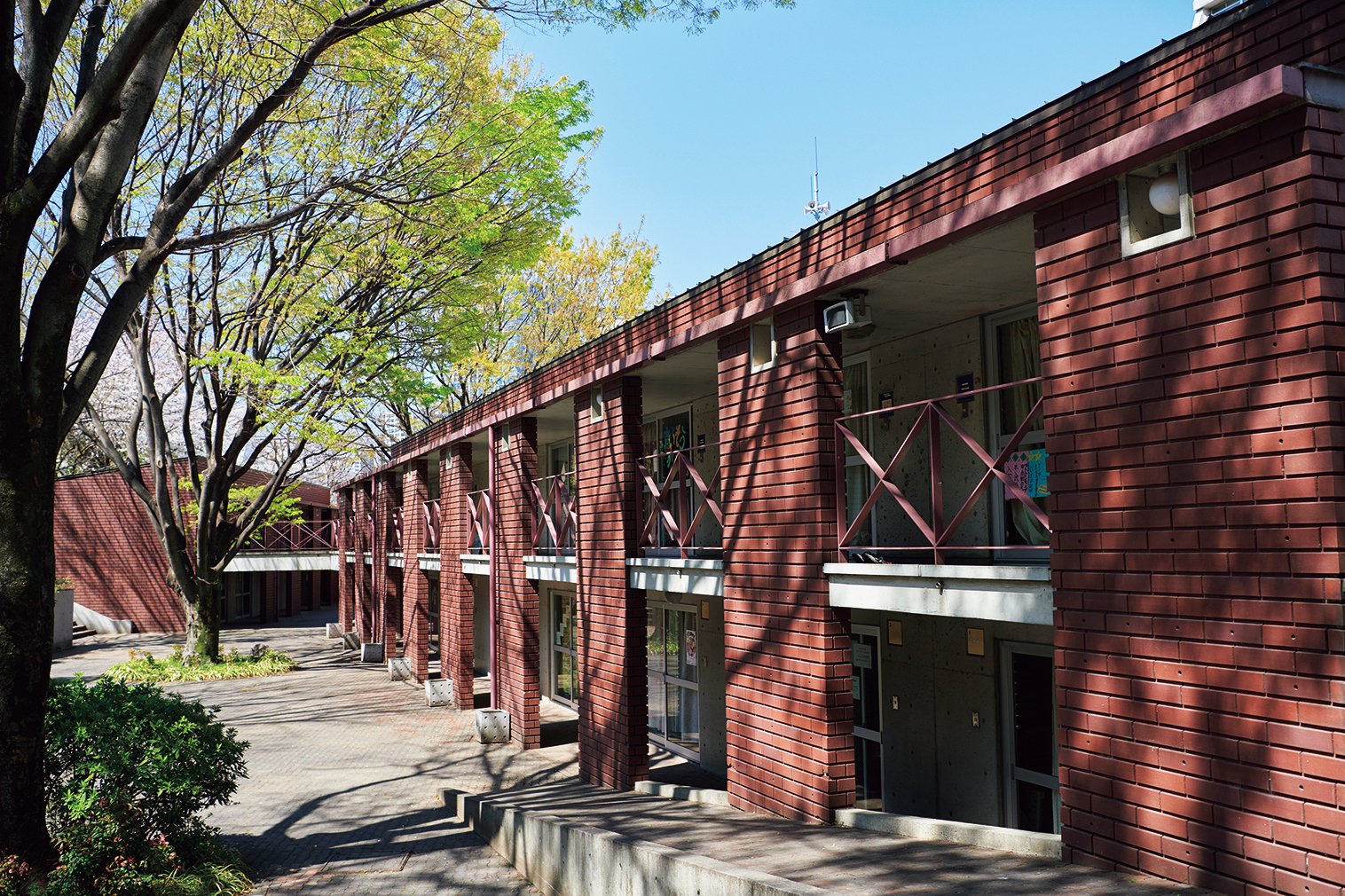 図書館（８号館）